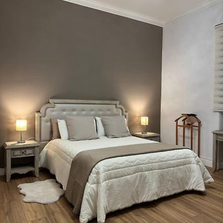 Al Borgo Apartment Catania Ngoại thất bức ảnh